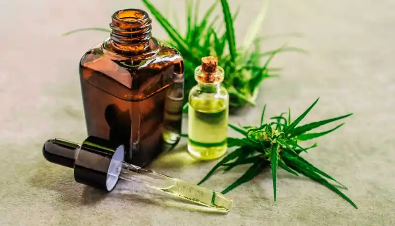 Choosing-the-Right-Cannabis Delivery Method for Nausea Relief